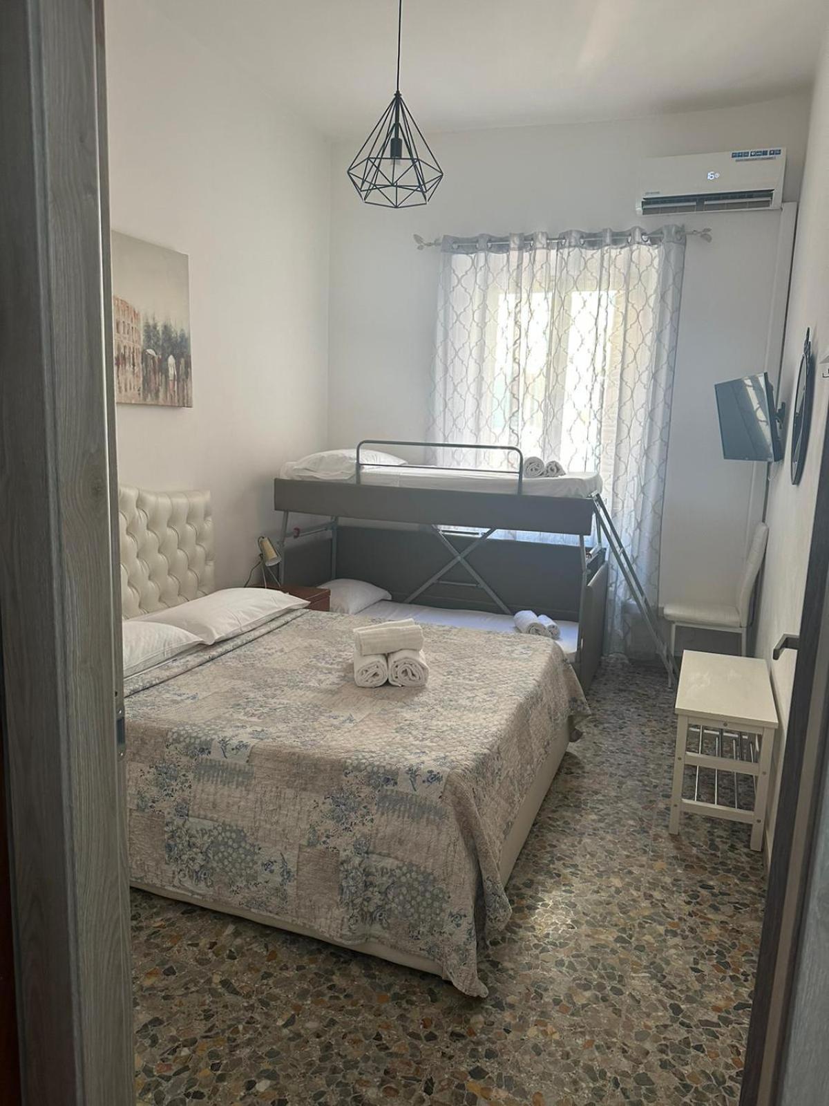 Alloggio Turistico Di Fuoco C 罗马 外观 照片
